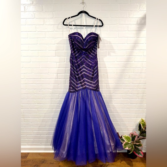 NEW Le Gala by Mon Cheri Beaded Mermaid Strapless Dress Special Occasion Gown - Picture 14 of 15